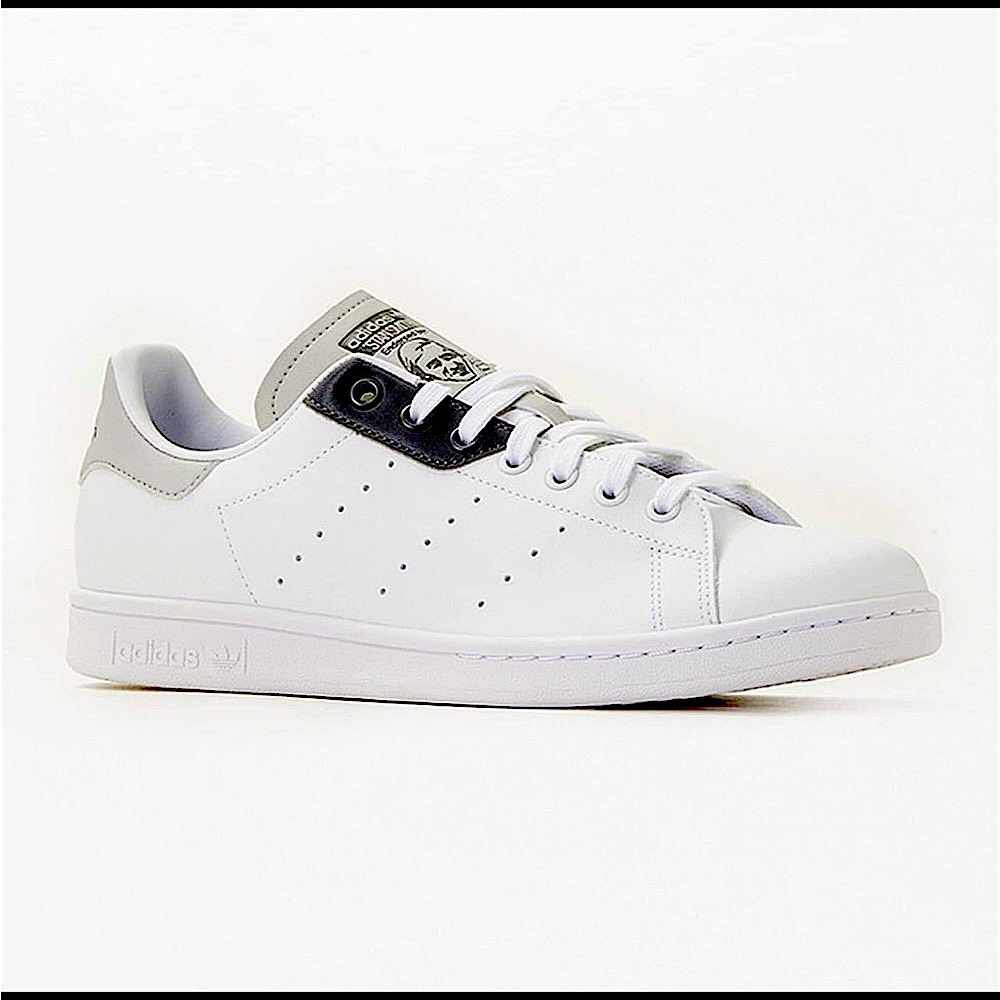 Adidas size 9 BNIB!! Stan Smith